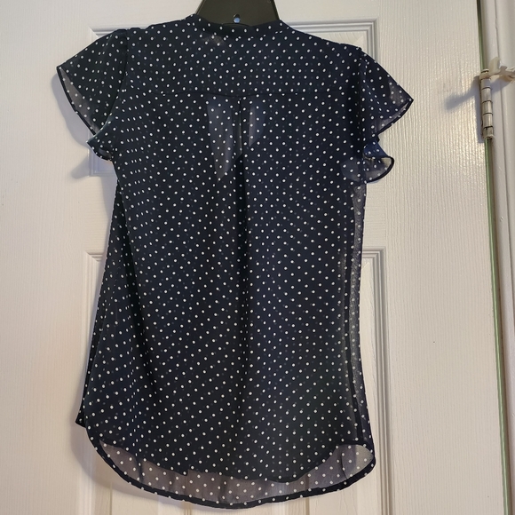 H & M polka dot blouse - Picture 2 of 2
